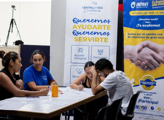 Damos la bienvenida a 15 nuevos voluntarios en | Centro de Vida Cristiana